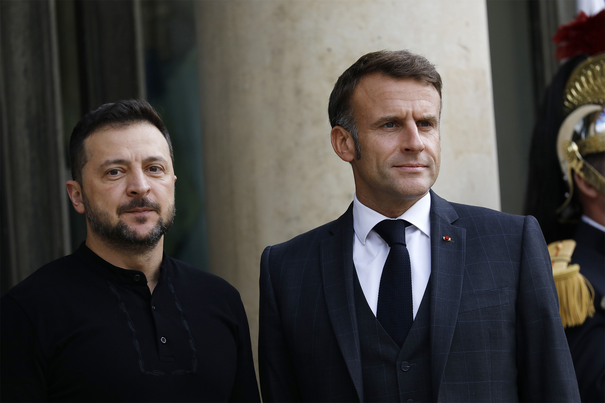 Решительный союзник. Что известно об Эммануэле Макроне и как менялась его позиция по Украине